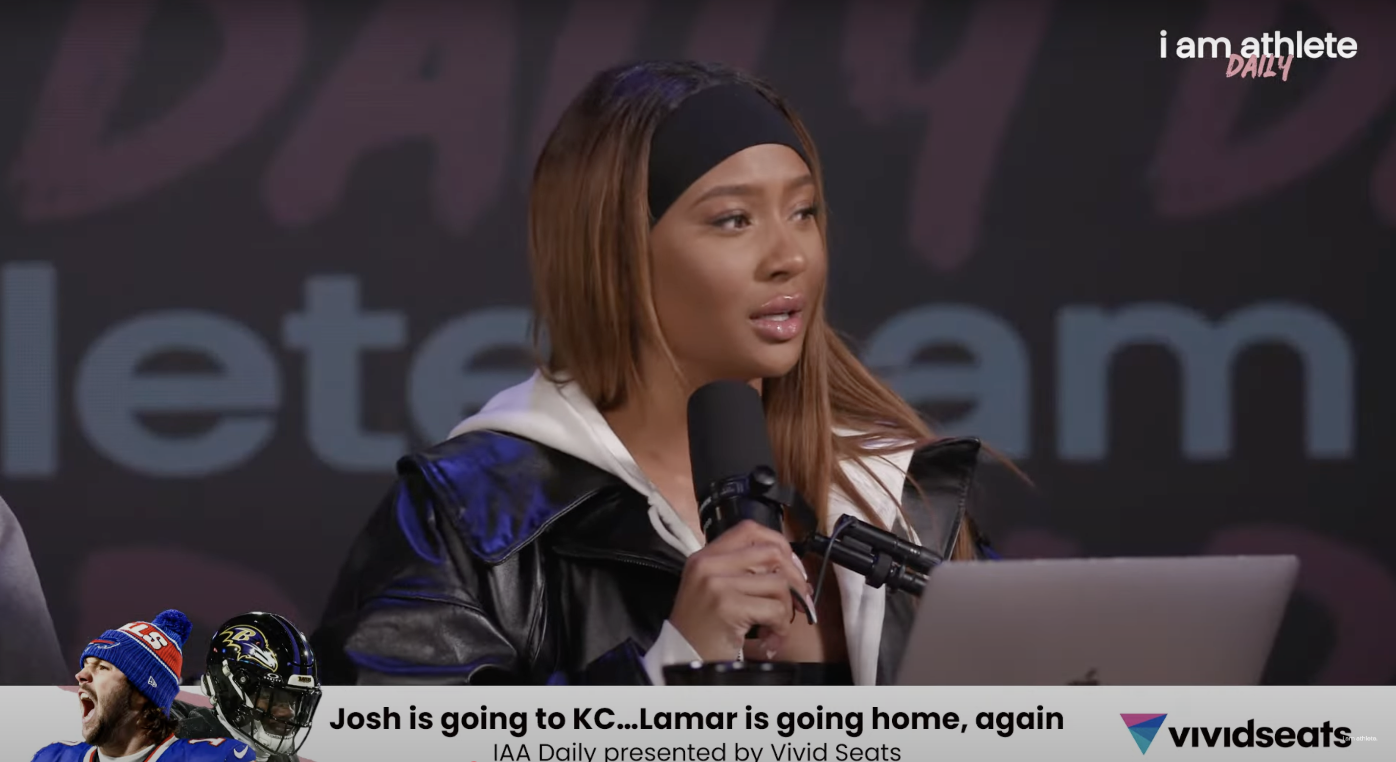 Kayla Nicole is pictured on the "I Am Athlete" podcast, dated January 21, 2025 | Source: YouTube/IAMATHLETE