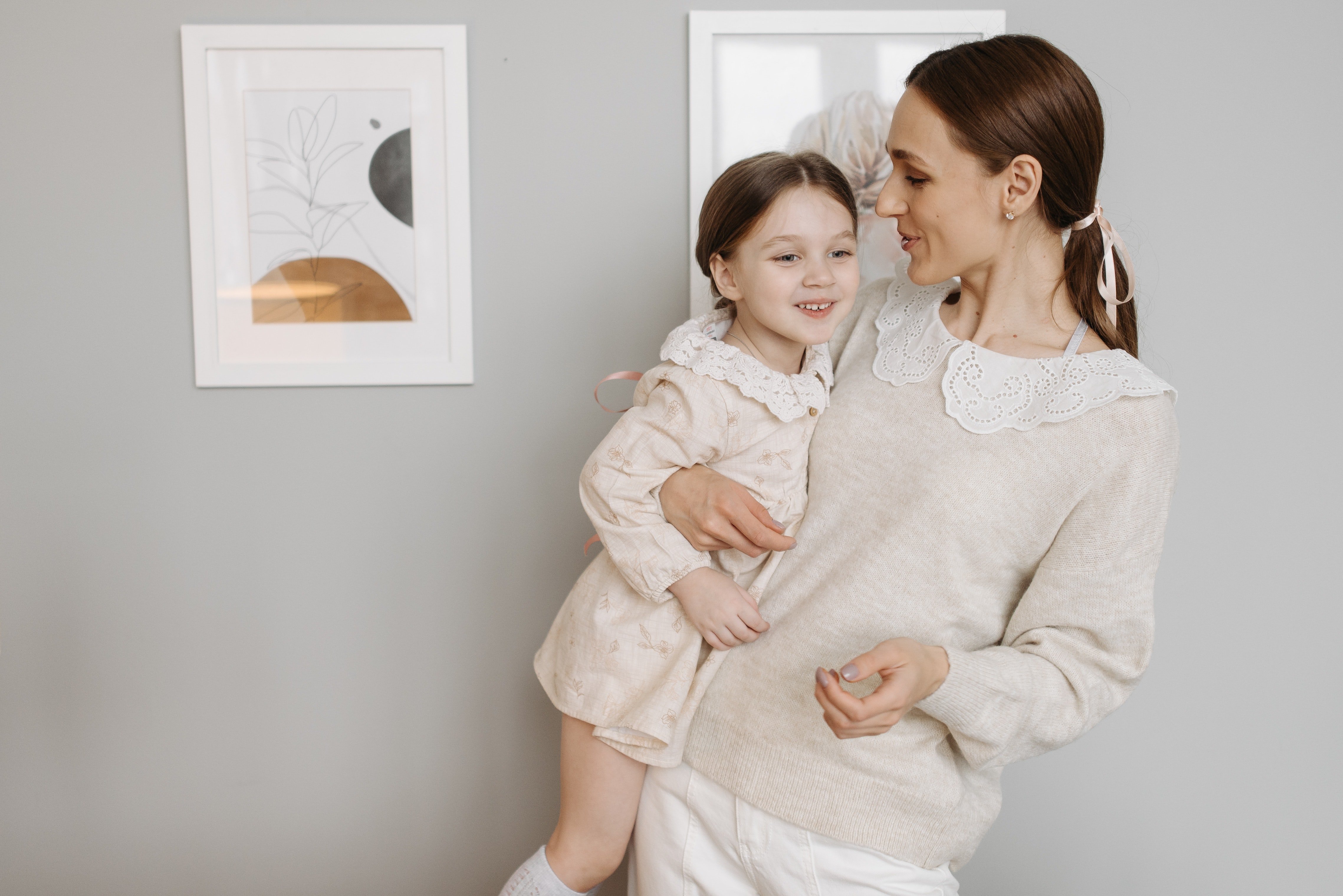 Christine and Eric decided to wait until Hope was old enough to comprehend everything. | Source: Pexels