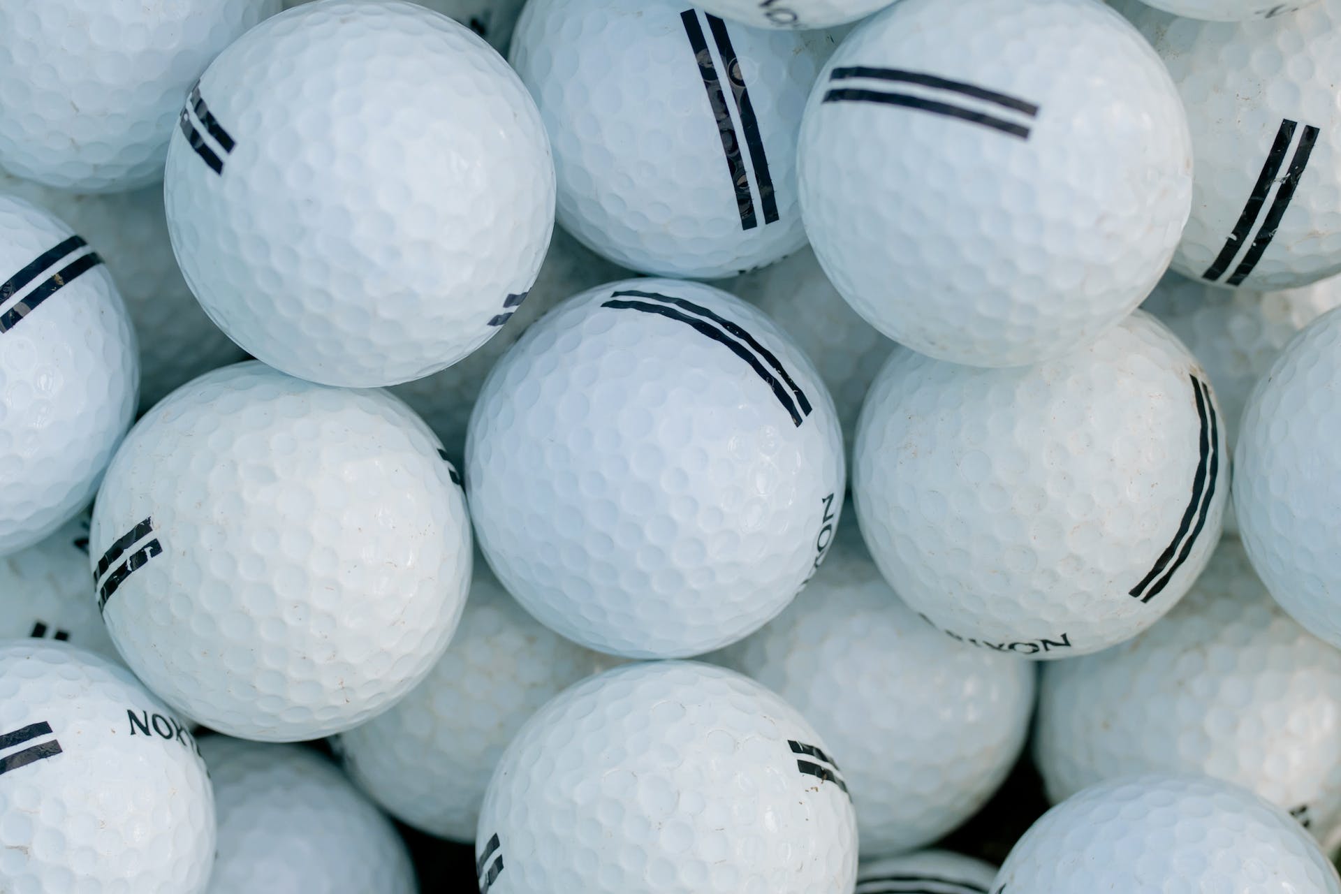 Golf balls | Source: Pexels