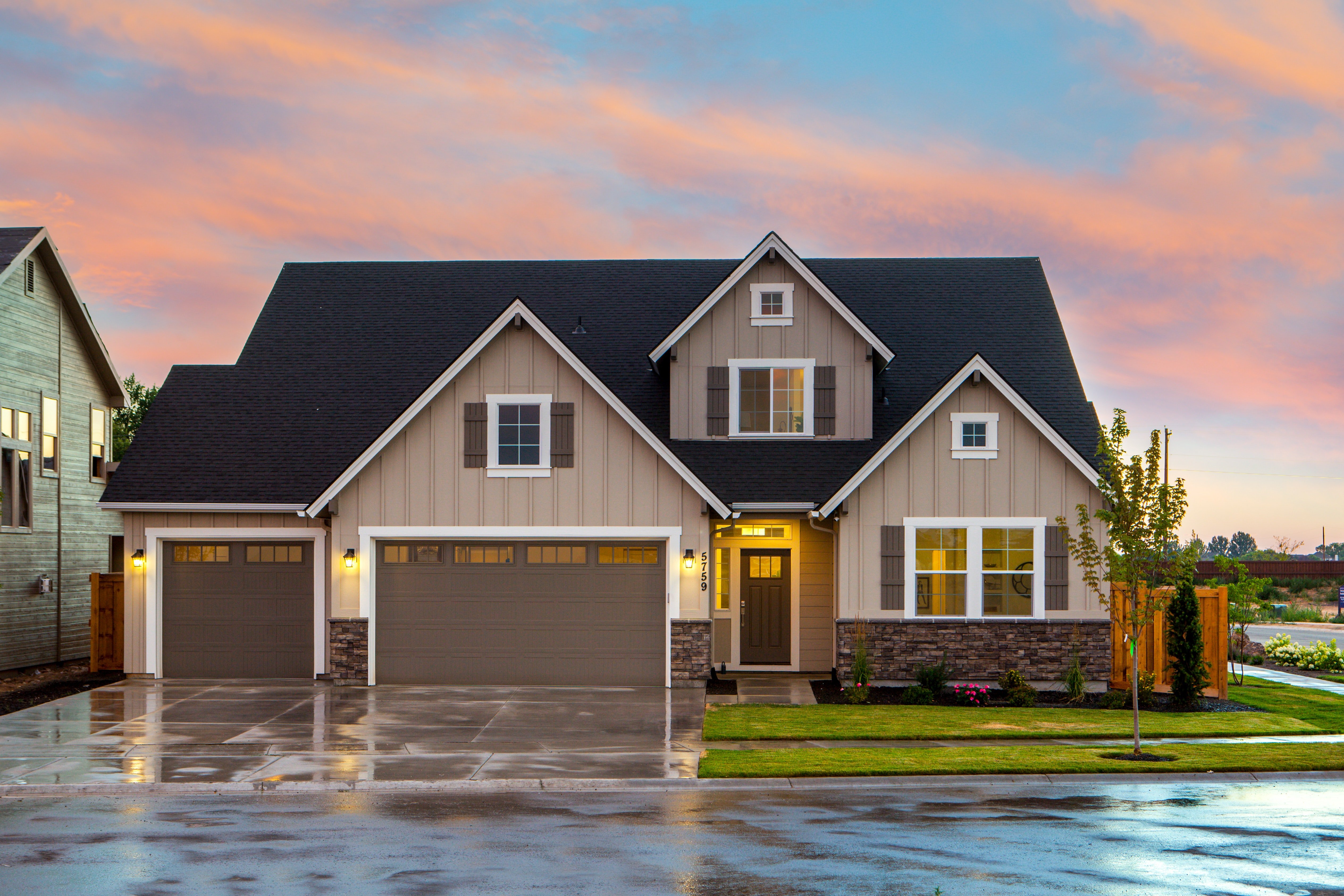 Annie was happy to receive the house from her mother. | Source: Pexels