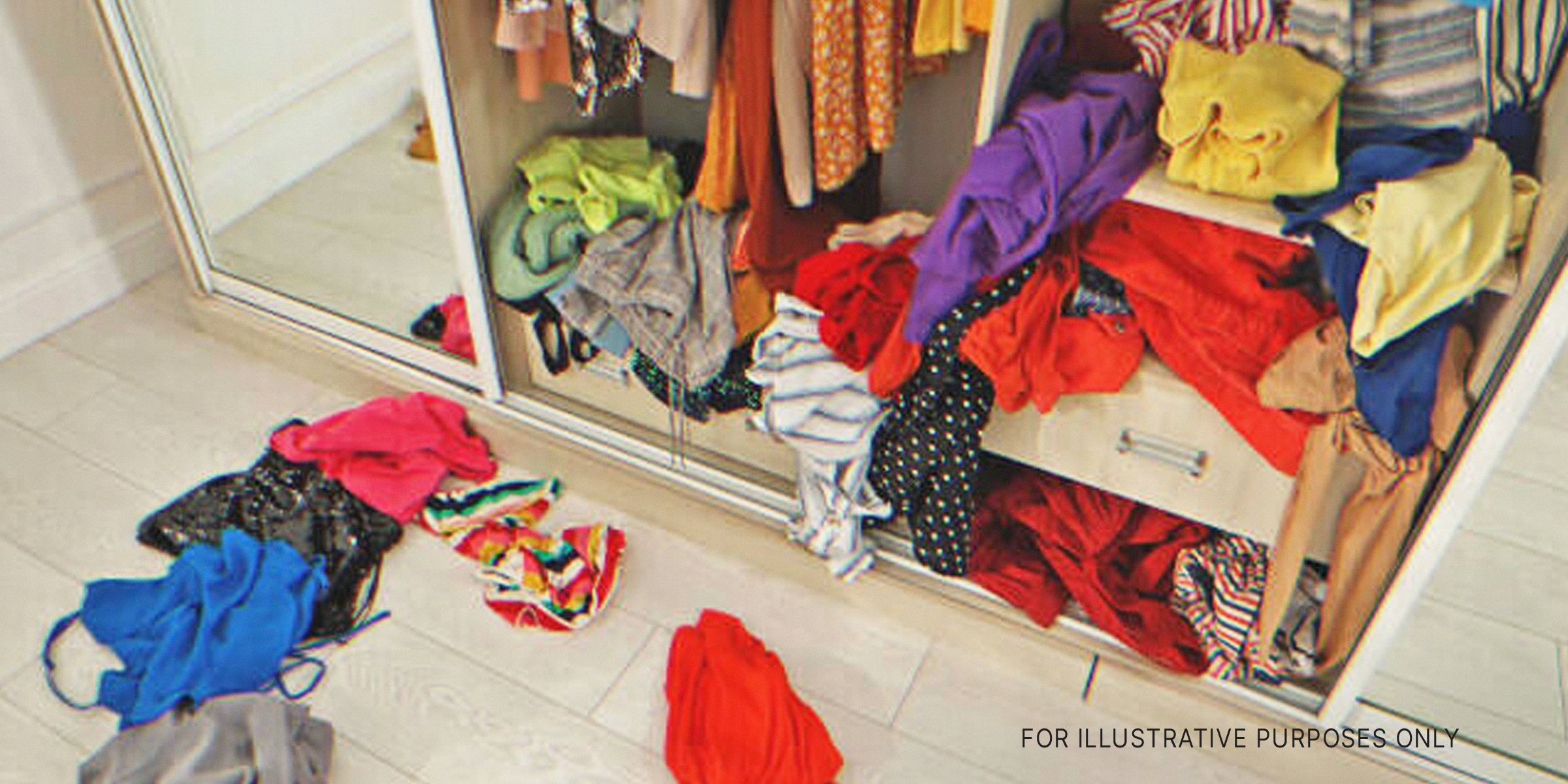 Closet with clothes | Source: Shutterstock