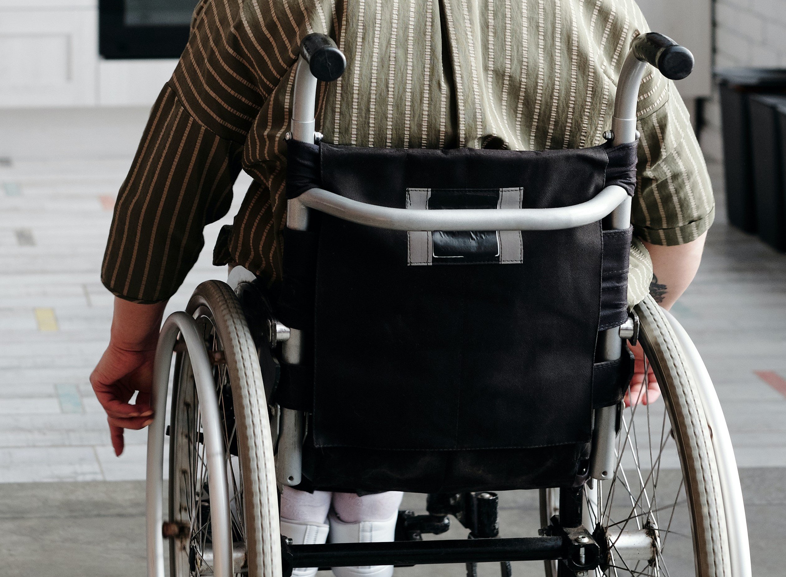 A caretaker arrived with someone in a wheelchair. | Source: Pexels