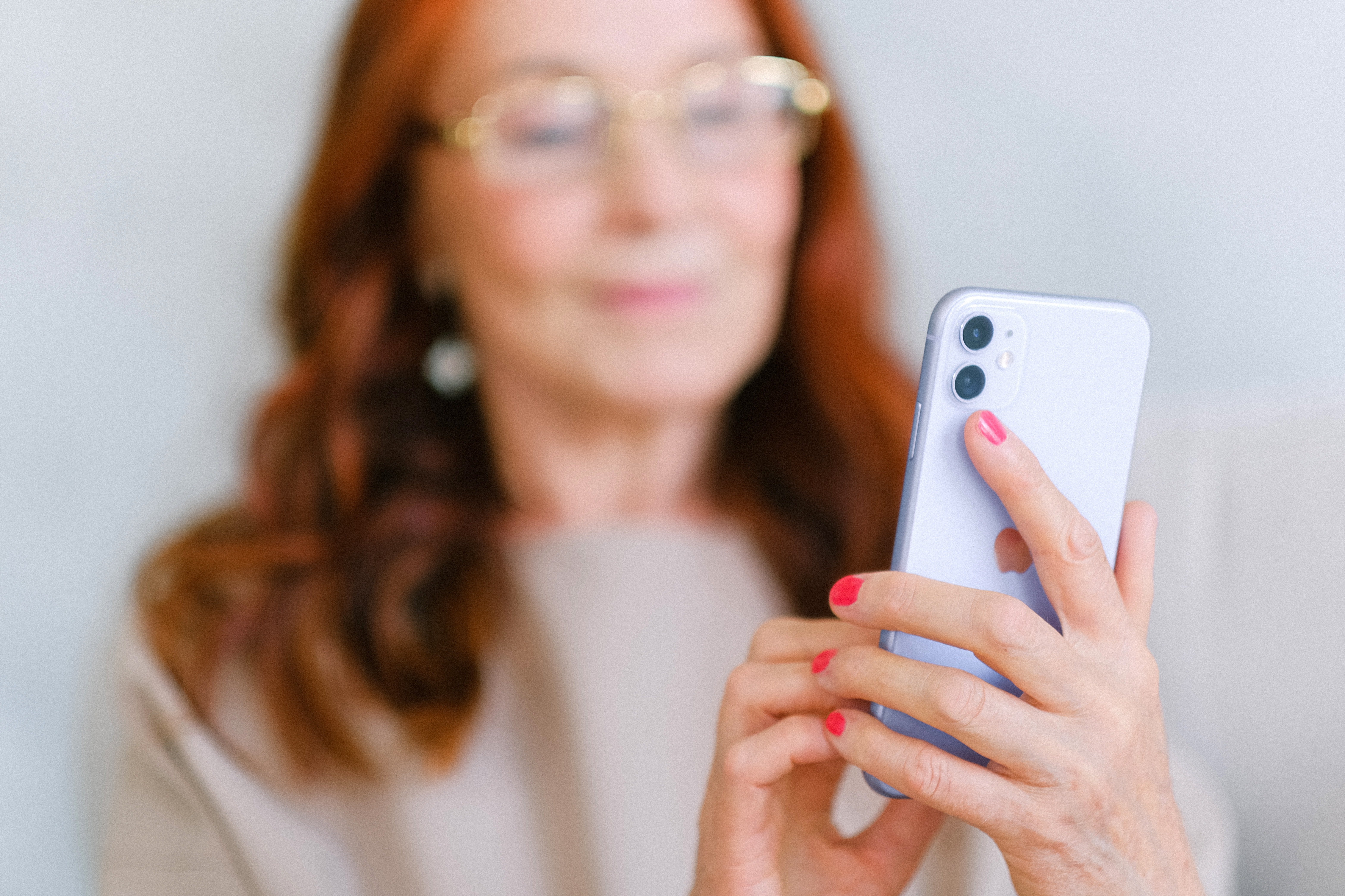 Grandma Betty called the police, hoping to protect Abigail from harm. | Source: Pexels