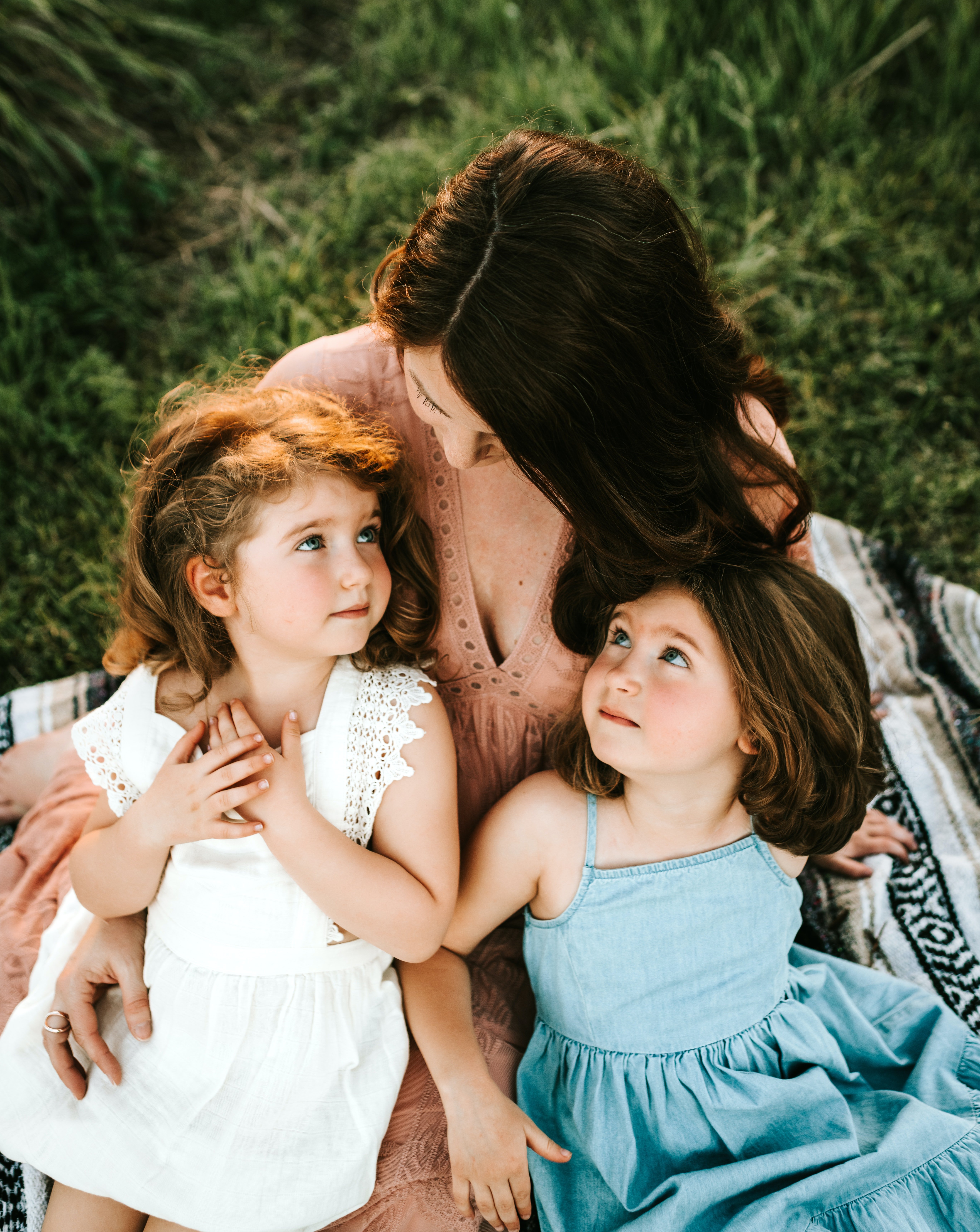 Melanie gave birth to two beautiful twin girls. | Source: Unsplash