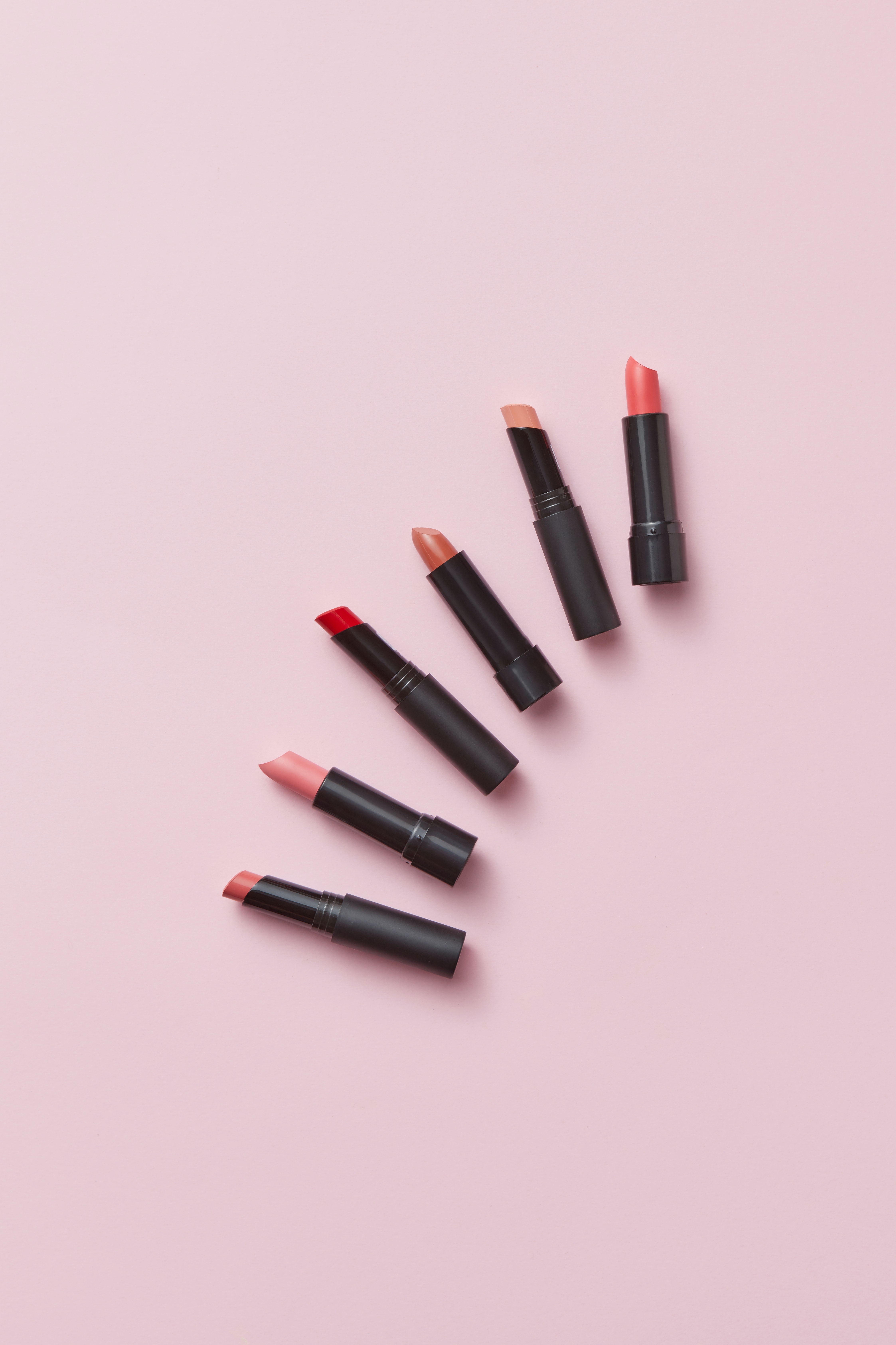 A set of different lipsticks. │ Source: Unsplash