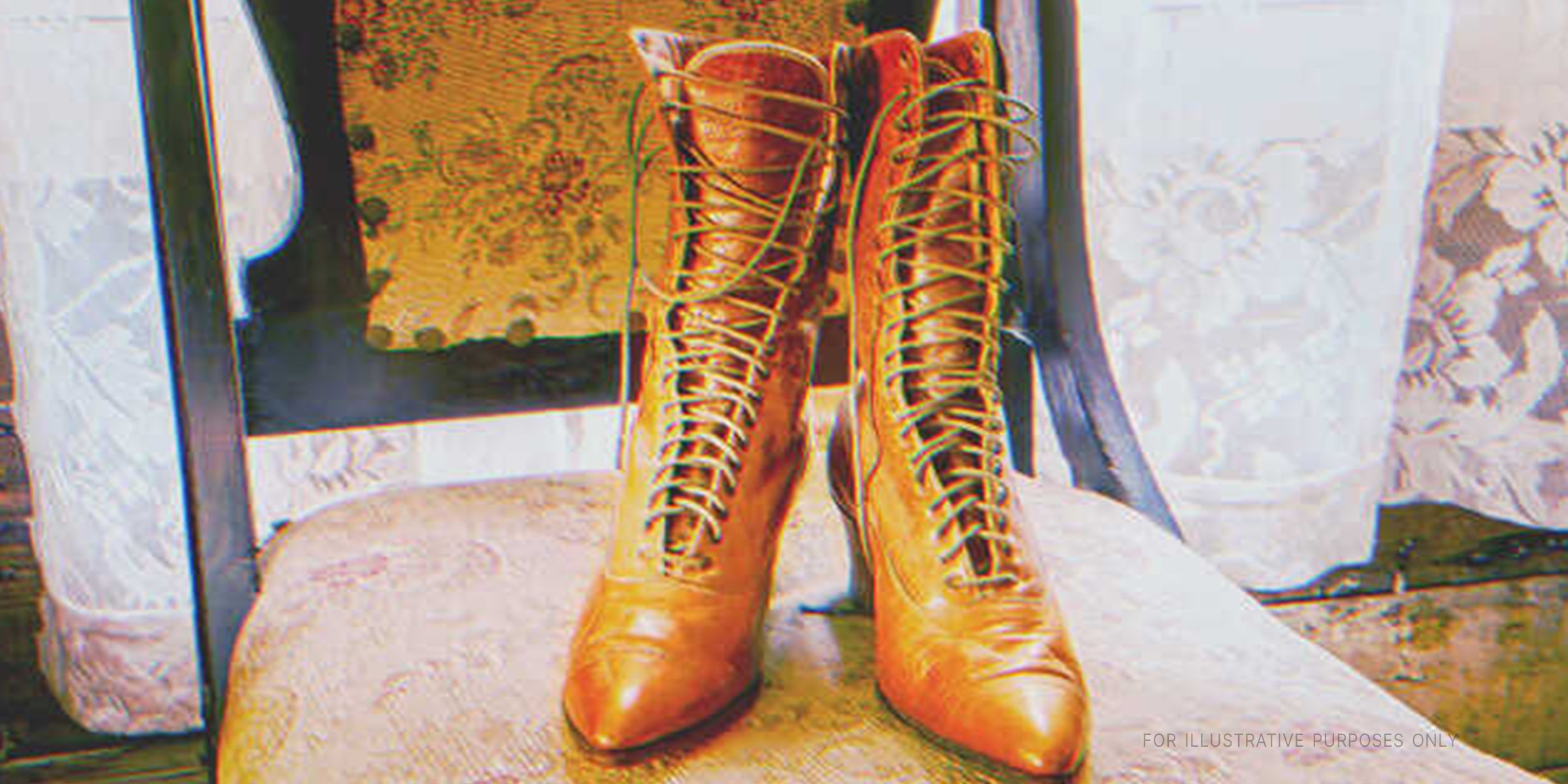 A pair of boots | Source: Shutterstock