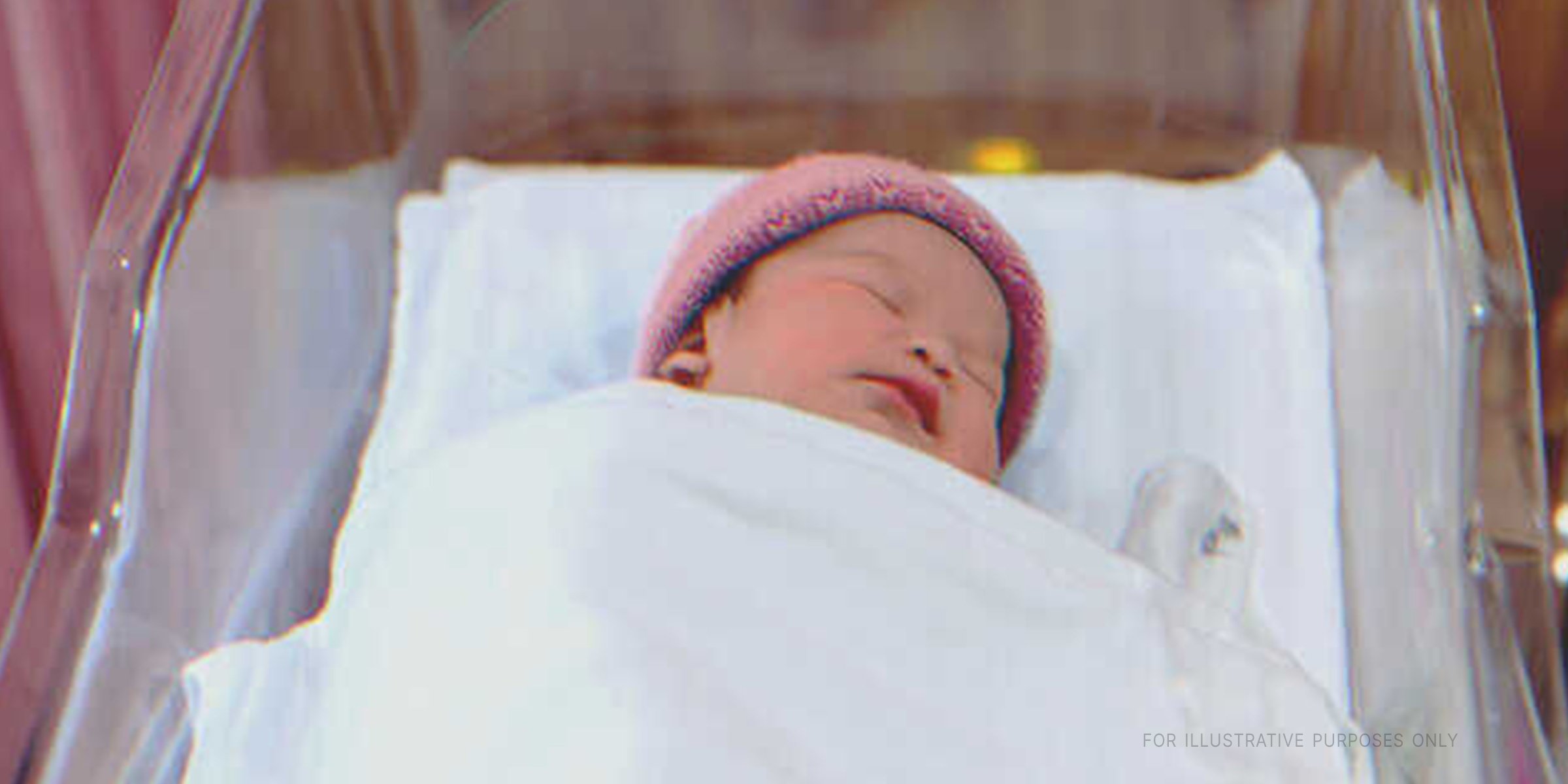 A newborn baby | Source: Shutterstock